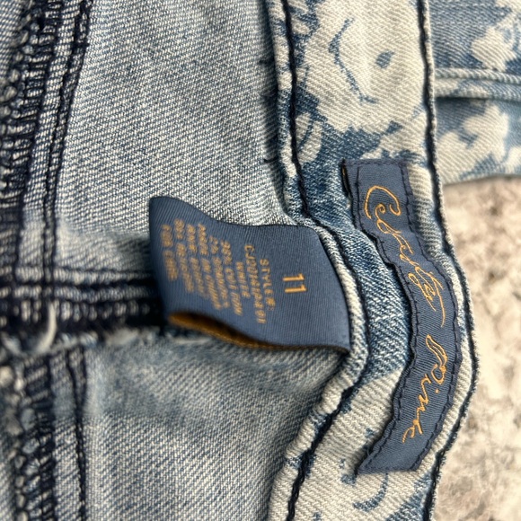 Celebrity pink ripped jeans - Picture 3 of 3